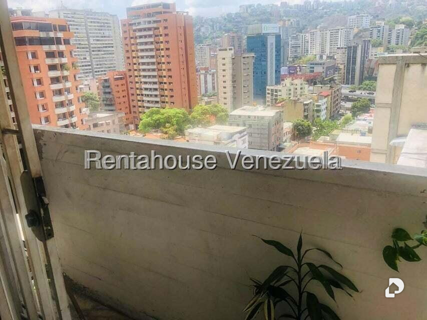 Oficina en Sabana Grande, Caracas – 53