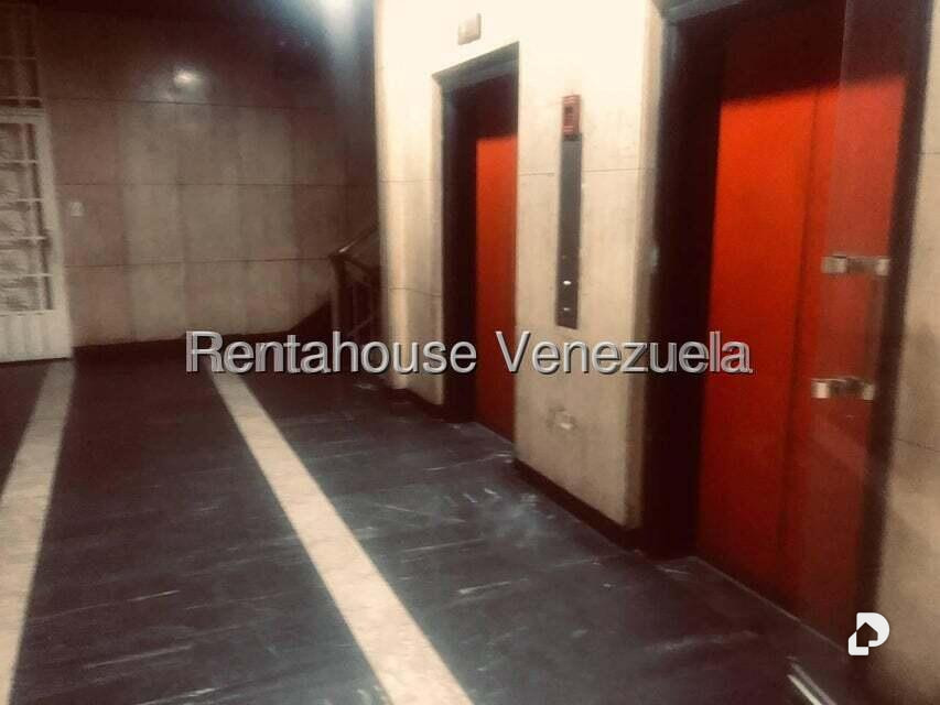 Oficina en Sabana Grande, Caracas – 73