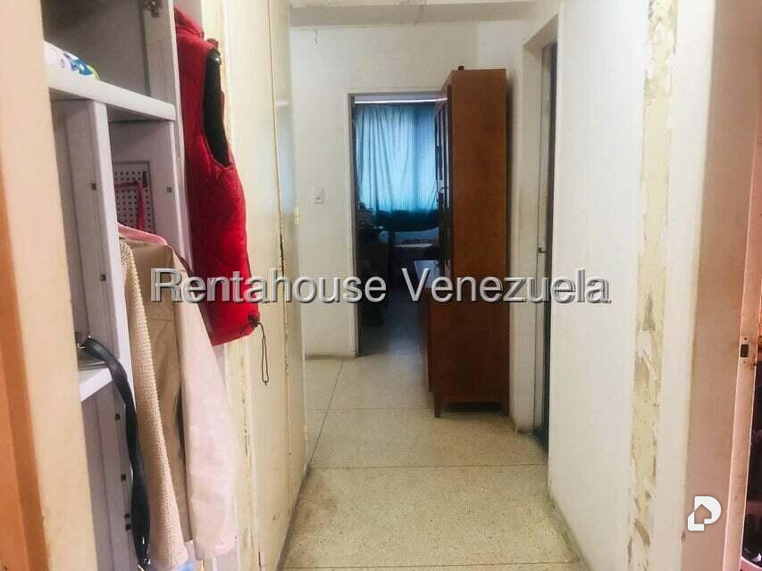 Oficina en Sabana Grande, Caracas – 27