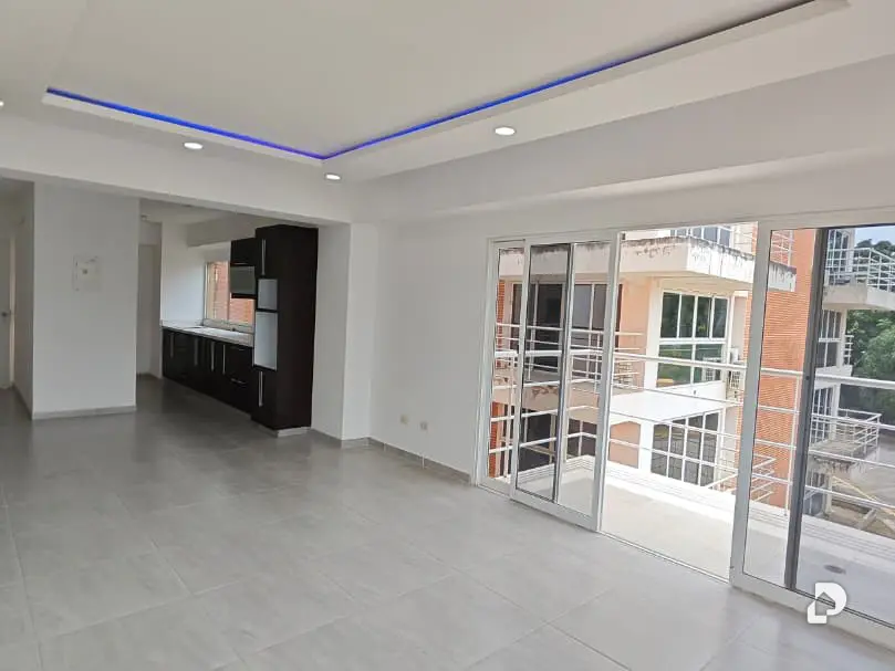 Apartamento en Valle Arriba, Guatire – 14