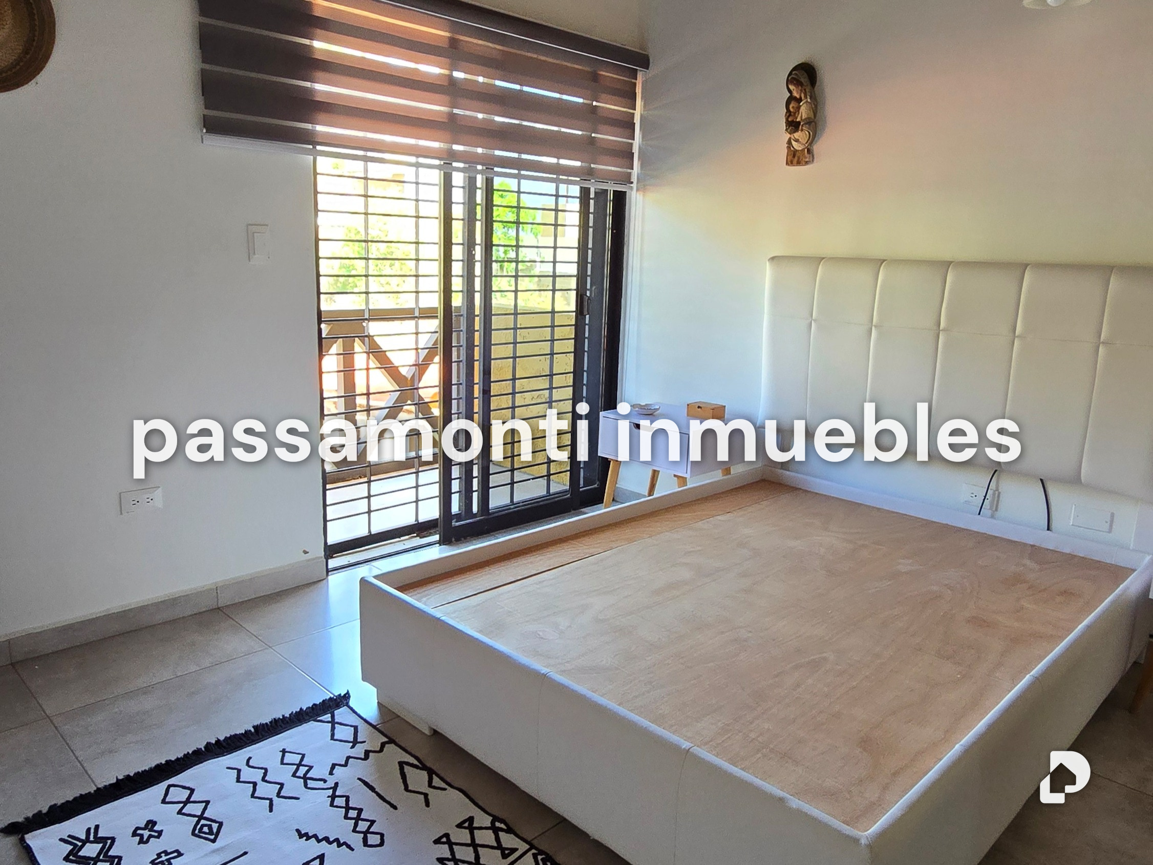 Townhouse en Paraiso, Pampatar – 20