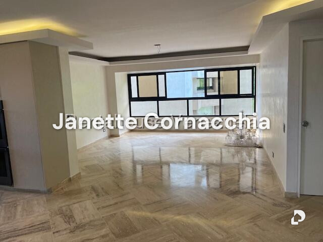Apartamento en Altamira, Caracas – 10