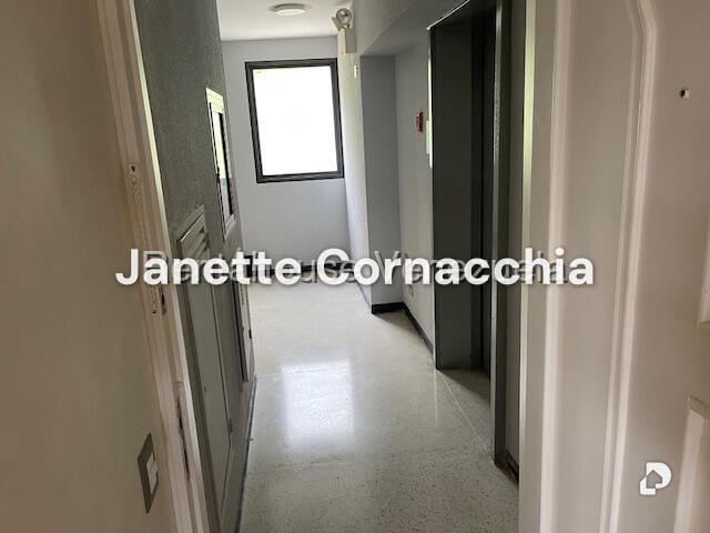 Apartamento en Altamira, Caracas – 16