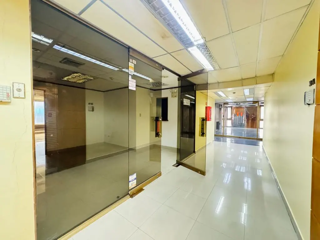 Office in Chacao, Caracas - 1