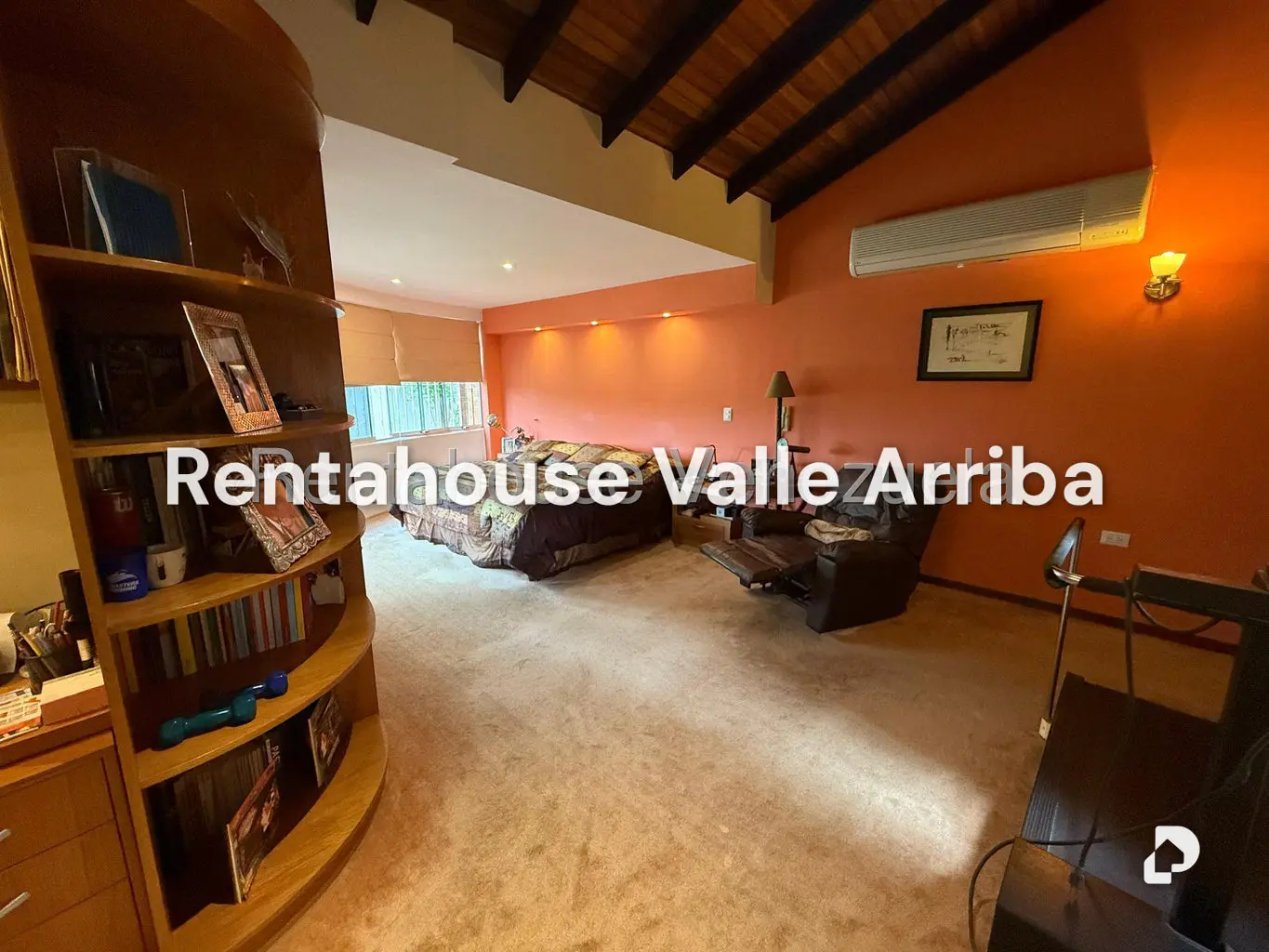 Casa en El Hatillo, Caracas – 26
