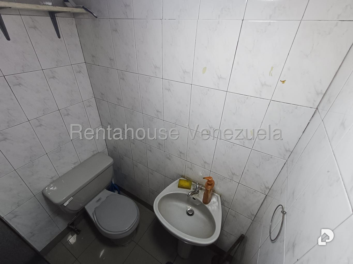 Commercial space in Centro, Caracas – 13
