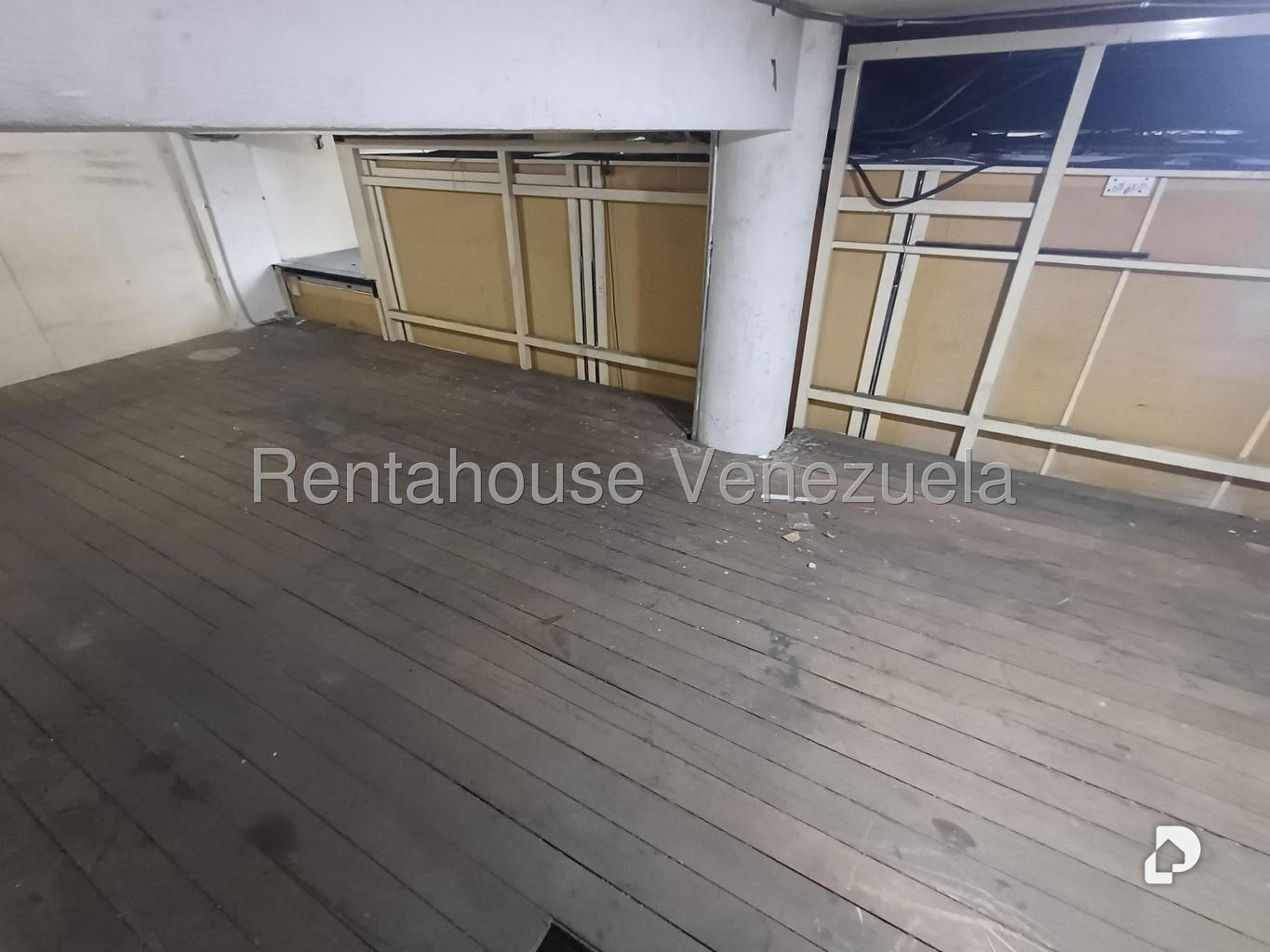 Commercial space in Centro, Caracas – 11