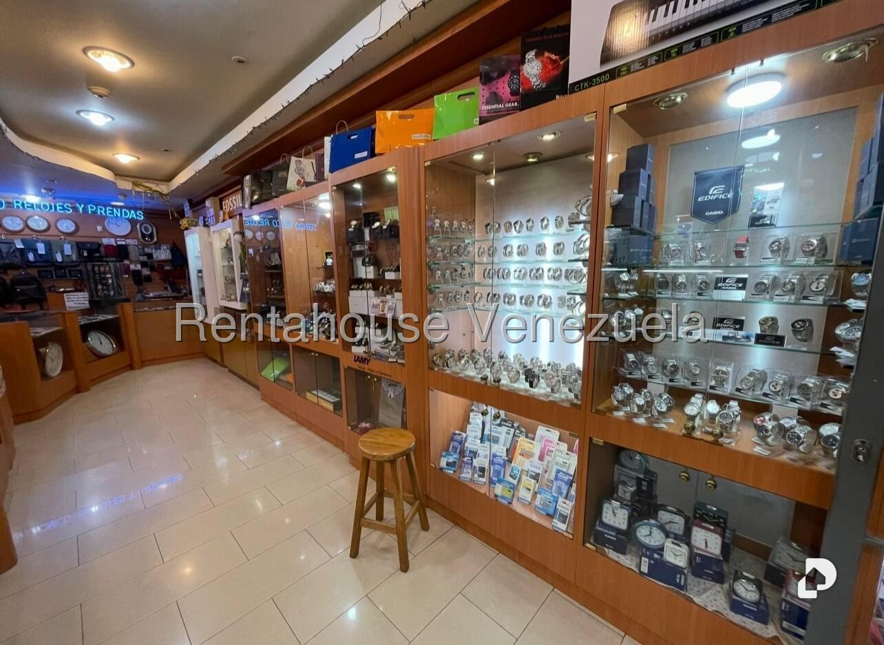 Local comercial en La Rosaleda, San Antonio de Los Altos