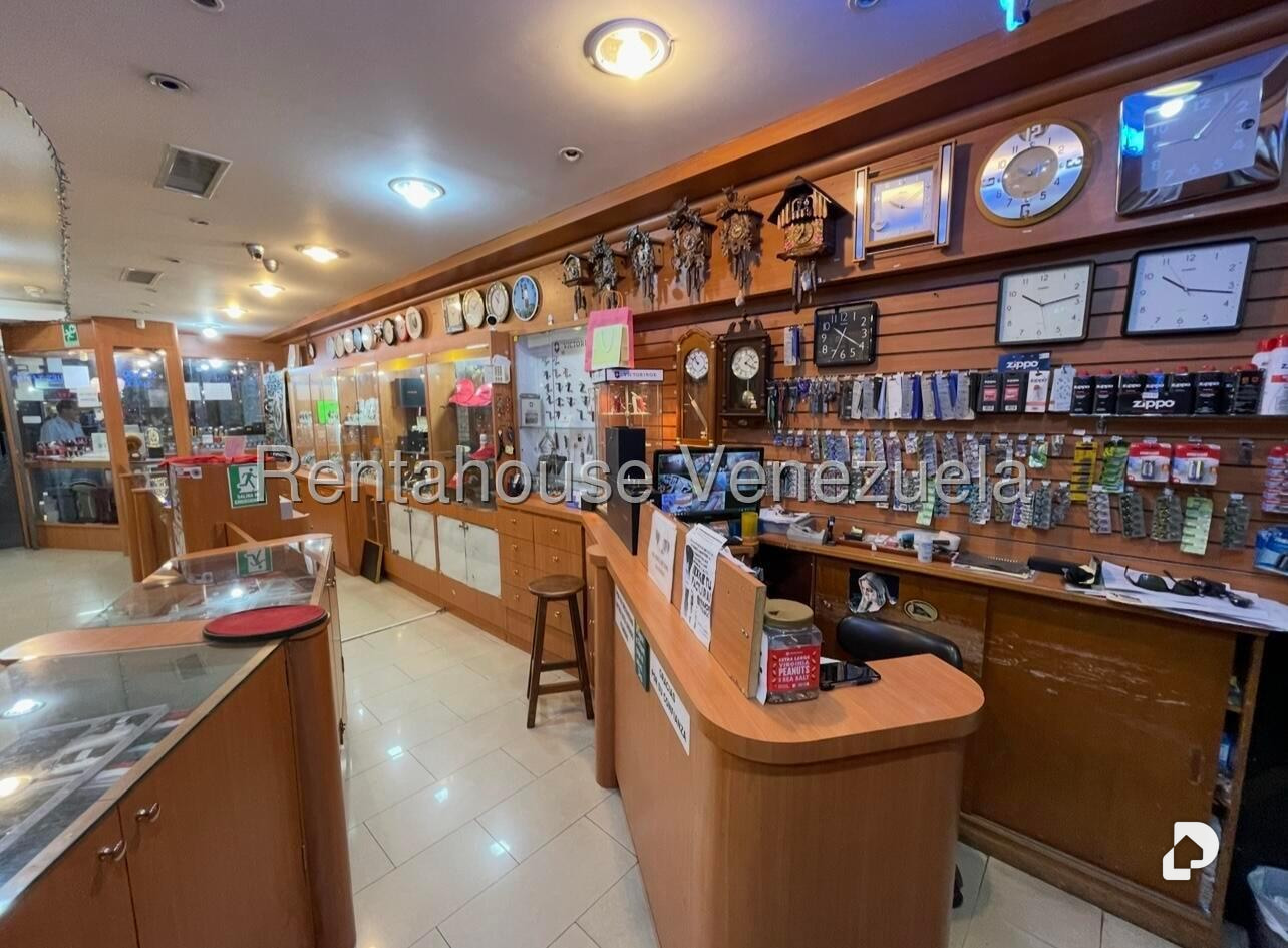 Local comercial en La Rosaleda, San Antonio de Los Altos