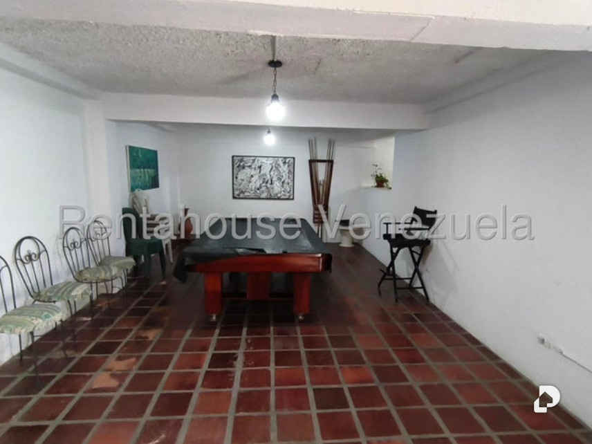 Casa en Lomas De La Trinidad, Caracas – 12