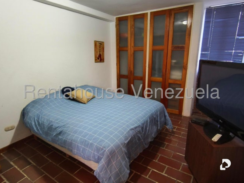 Casa en Lomas De La Trinidad, Caracas – 14