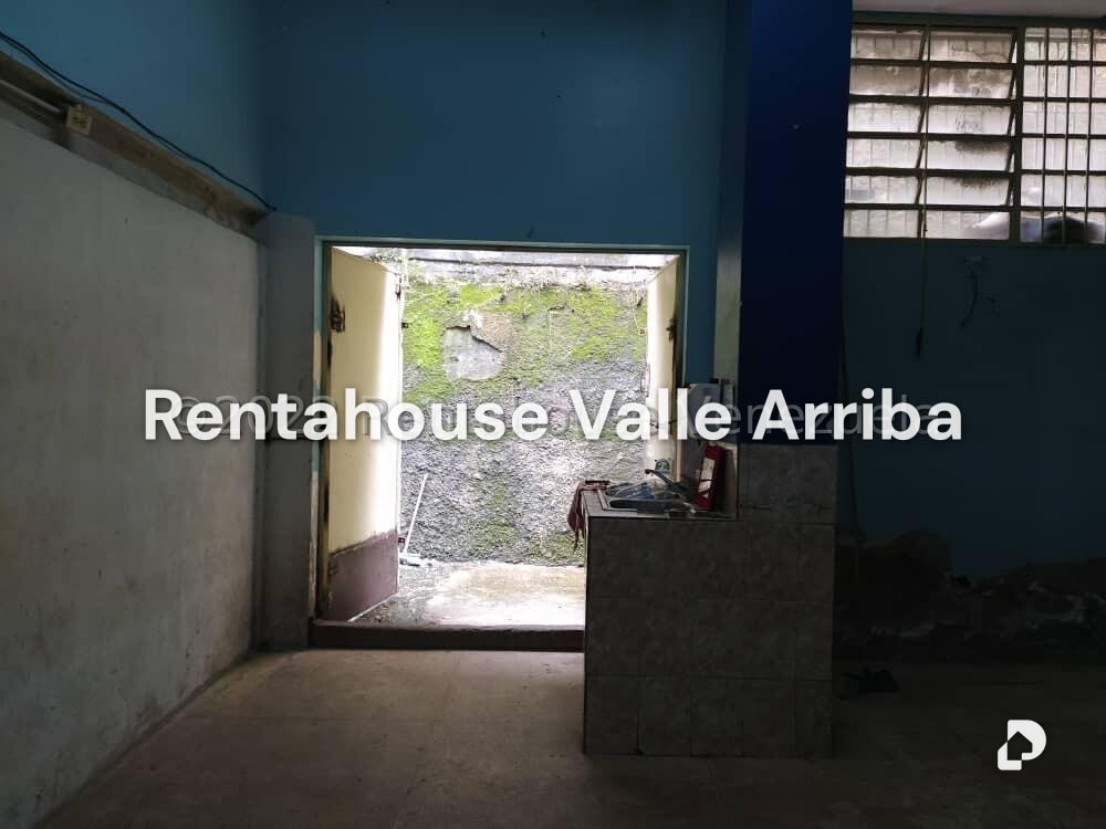 Local comercial en Parroquia Altagracia, Caracas – 8