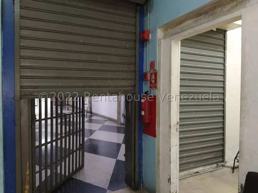 Local comercial en Caracas - 1