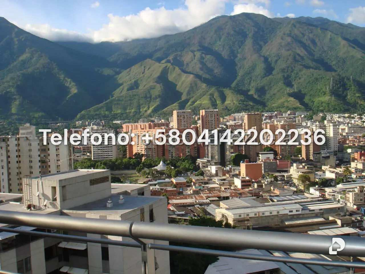 Oficina en Los Cortijos de Lourdes, Caracas – 27