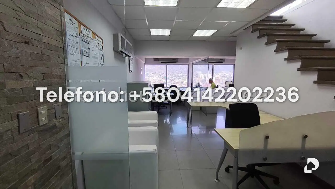 Oficina en Los Cortijos de Lourdes, Caracas – 17