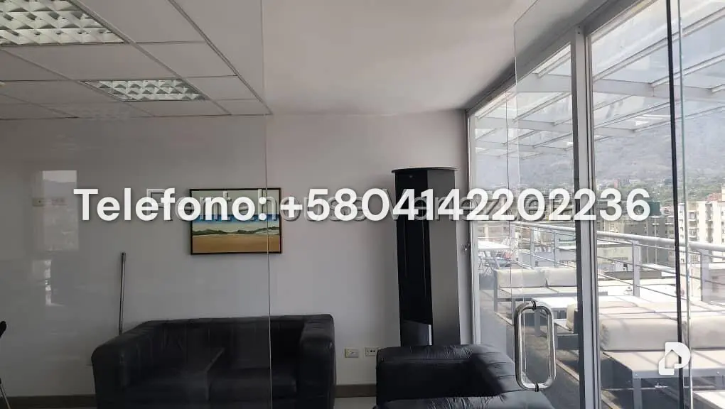 Oficina en Los Cortijos de Lourdes, Caracas – 23
