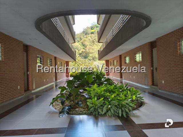 Apartamento en Los Guayabitos, Caracas
