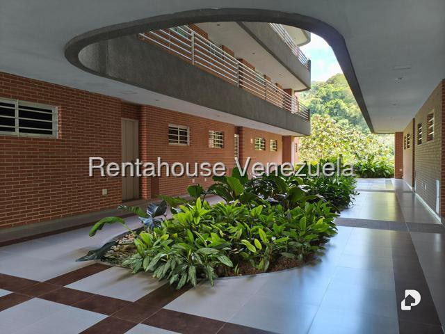 Apartamento en Los Guayabitos, Caracas