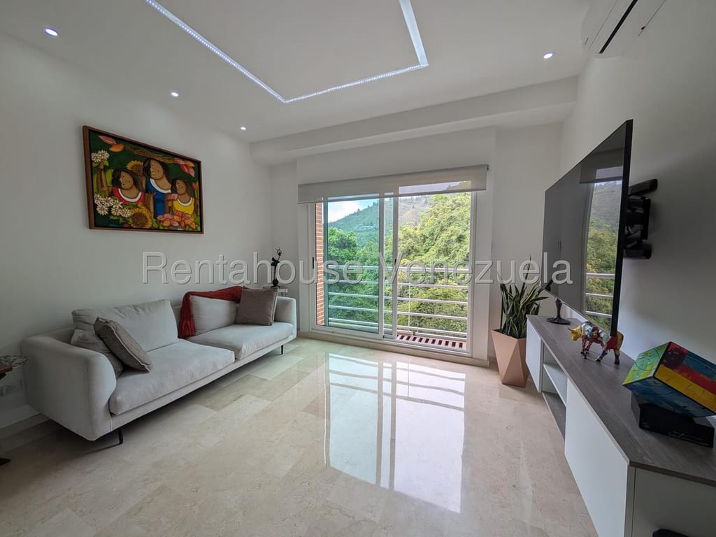 Apartamento en Los Guayabitos, Caracas - 1