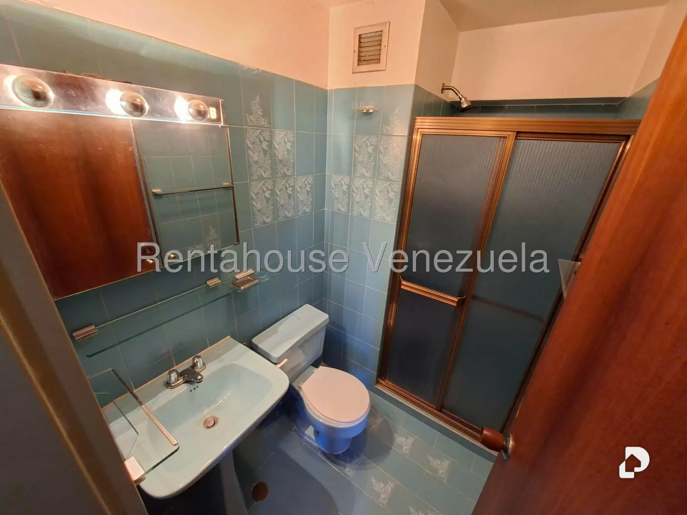 Apartamento en Los Naranjos (del Cafetal), Caracas – 10