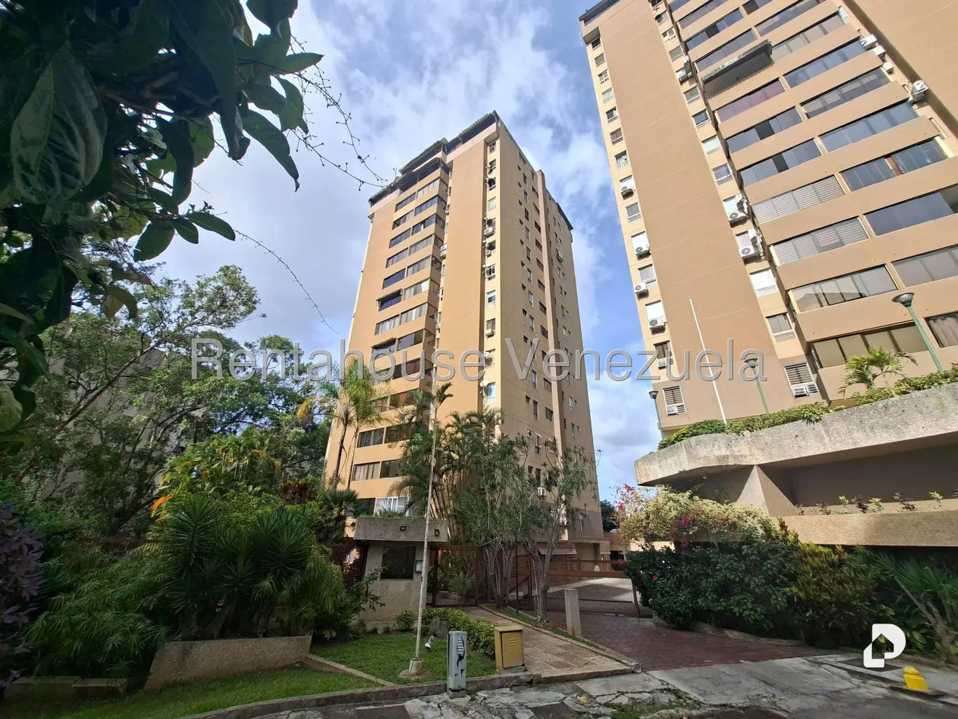Apartamento en Los Naranjos (del Cafetal), Caracas – 1