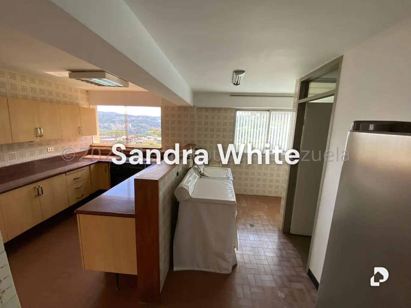 Penthouse en Chulavista. 27-6993, Caracas – 19