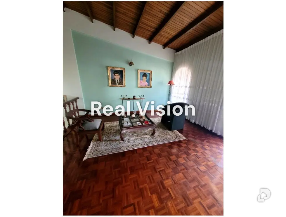 Casa en Macaracuay, Caracas – 11