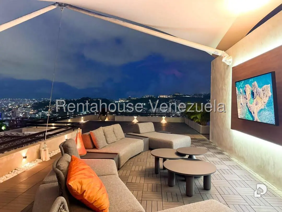 Apartamento en Colinas de Valle Arriba, Caracas – 1
