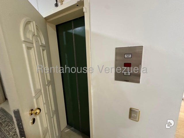 Apartamento en Colinas de Valle Arriba, Caracas – 4