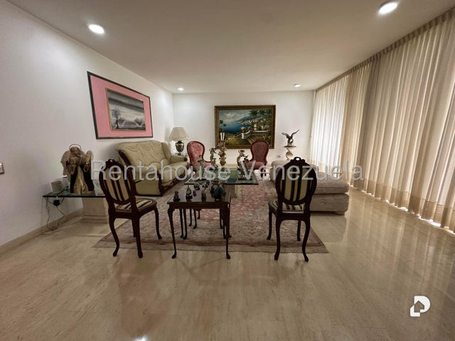 Apartamento en Colinas de Valle Arriba, Caracas – 10
