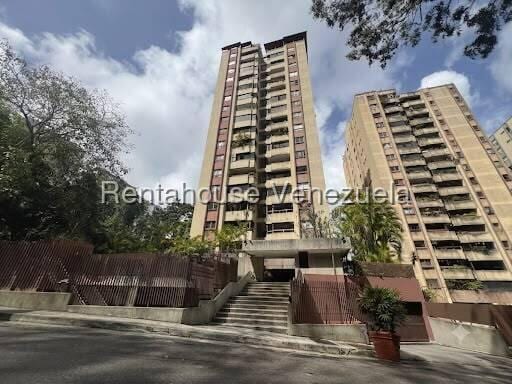 Apartamento en El Cigarral, Caracas - 1