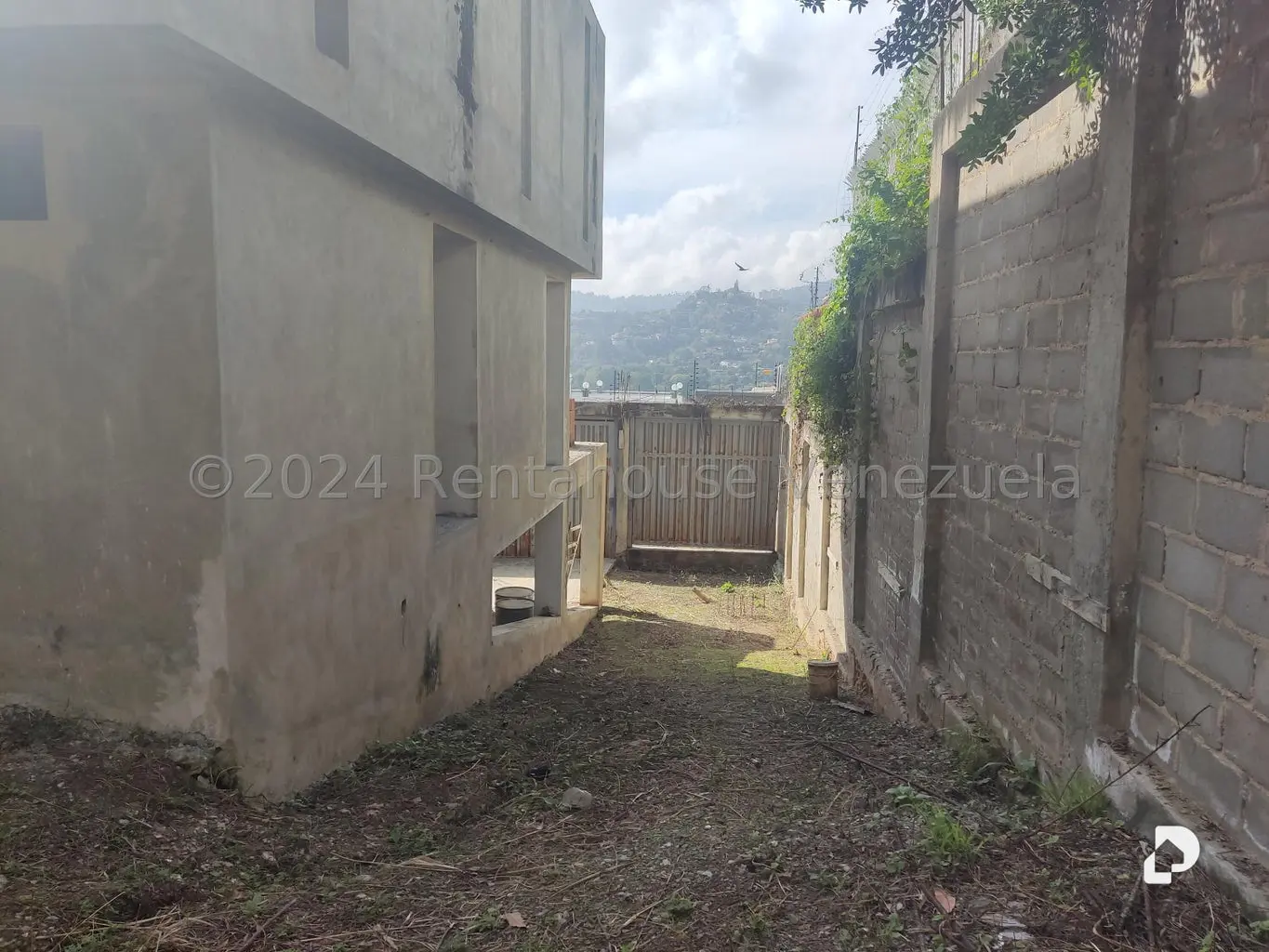 Casa en Prados del Este, Caracas – 14