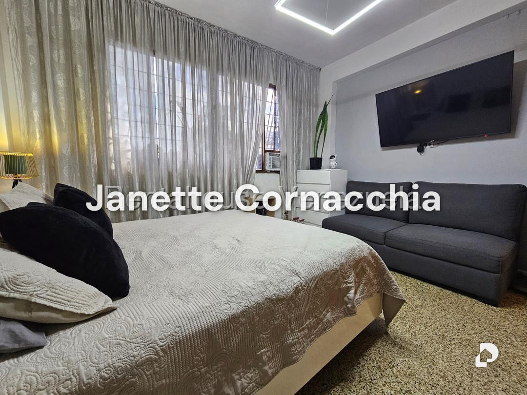 Apartamento en Bello Monte, Caracas – 17