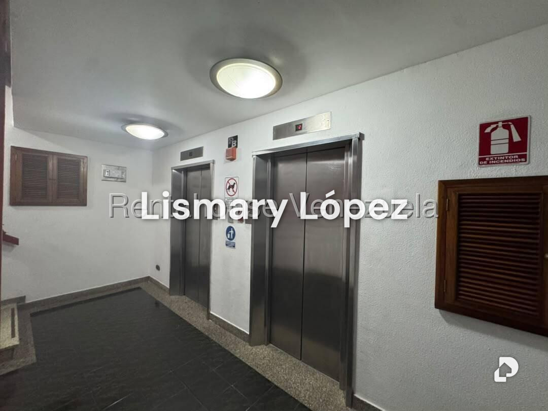 Apartamento en Prados del Este, Caracas – 5