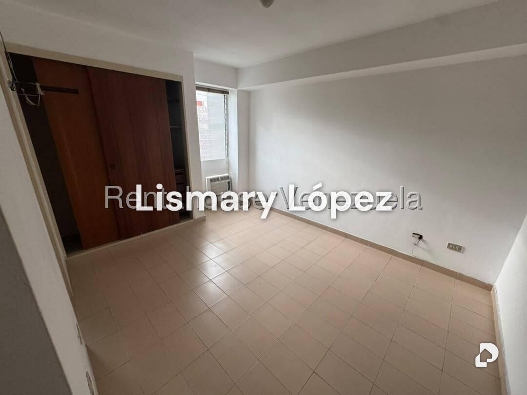 Apartamento en Prados del Este, Caracas – 12