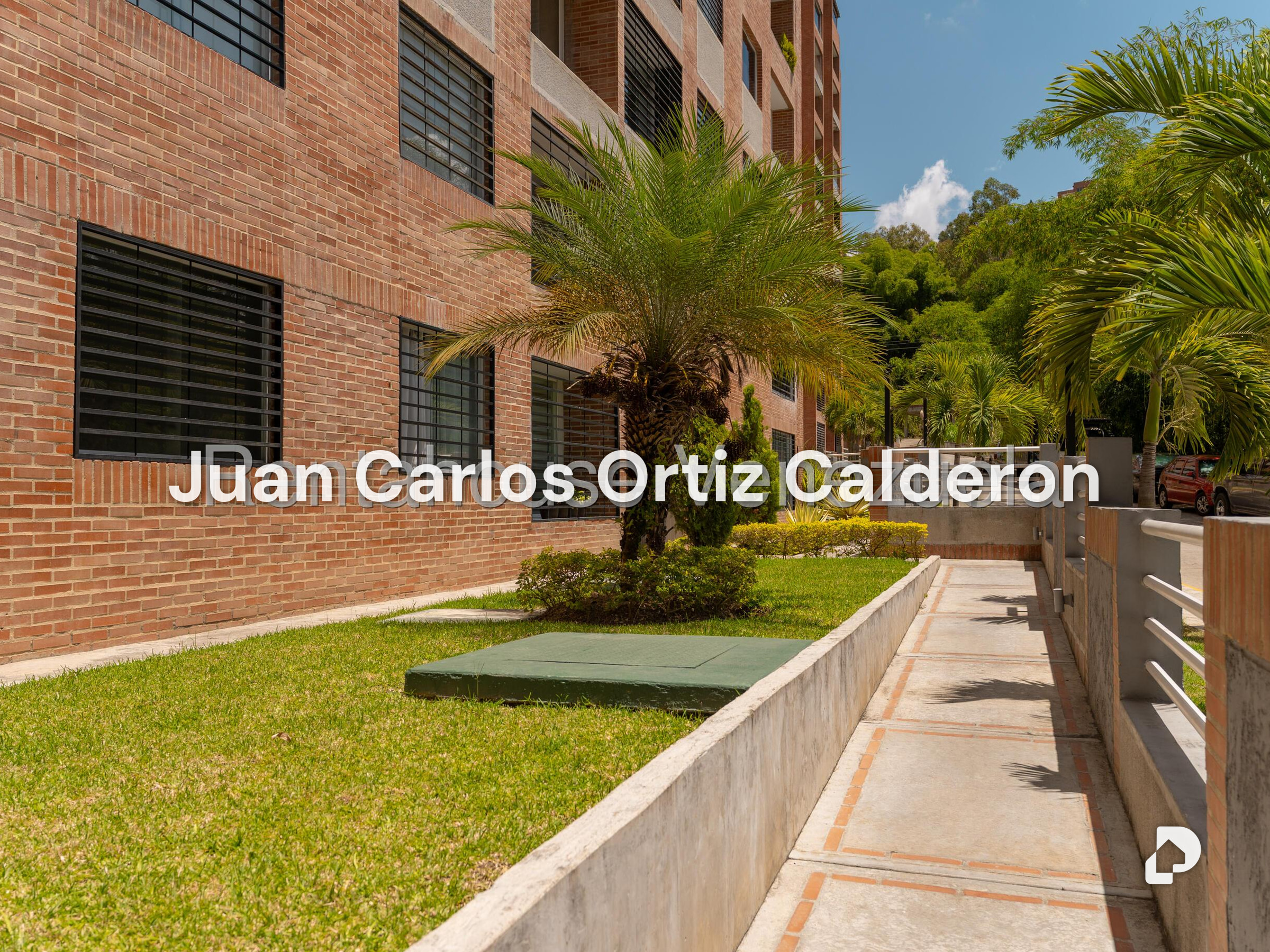 Apartment in Colinas de La Tahona, Caracas – 2