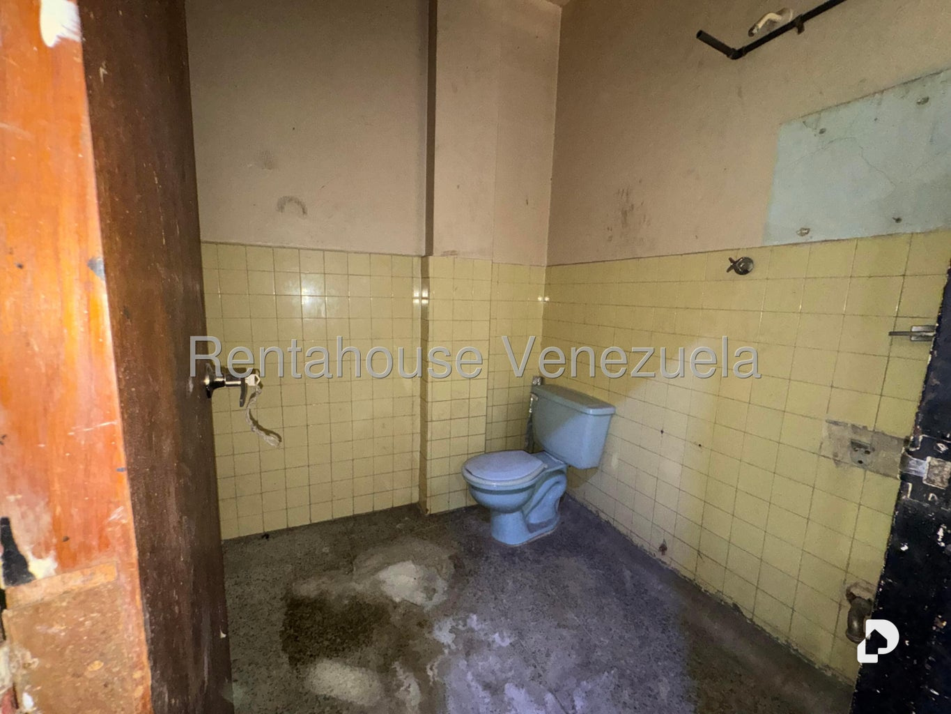 Local comercial en Catia, Caracas – 18