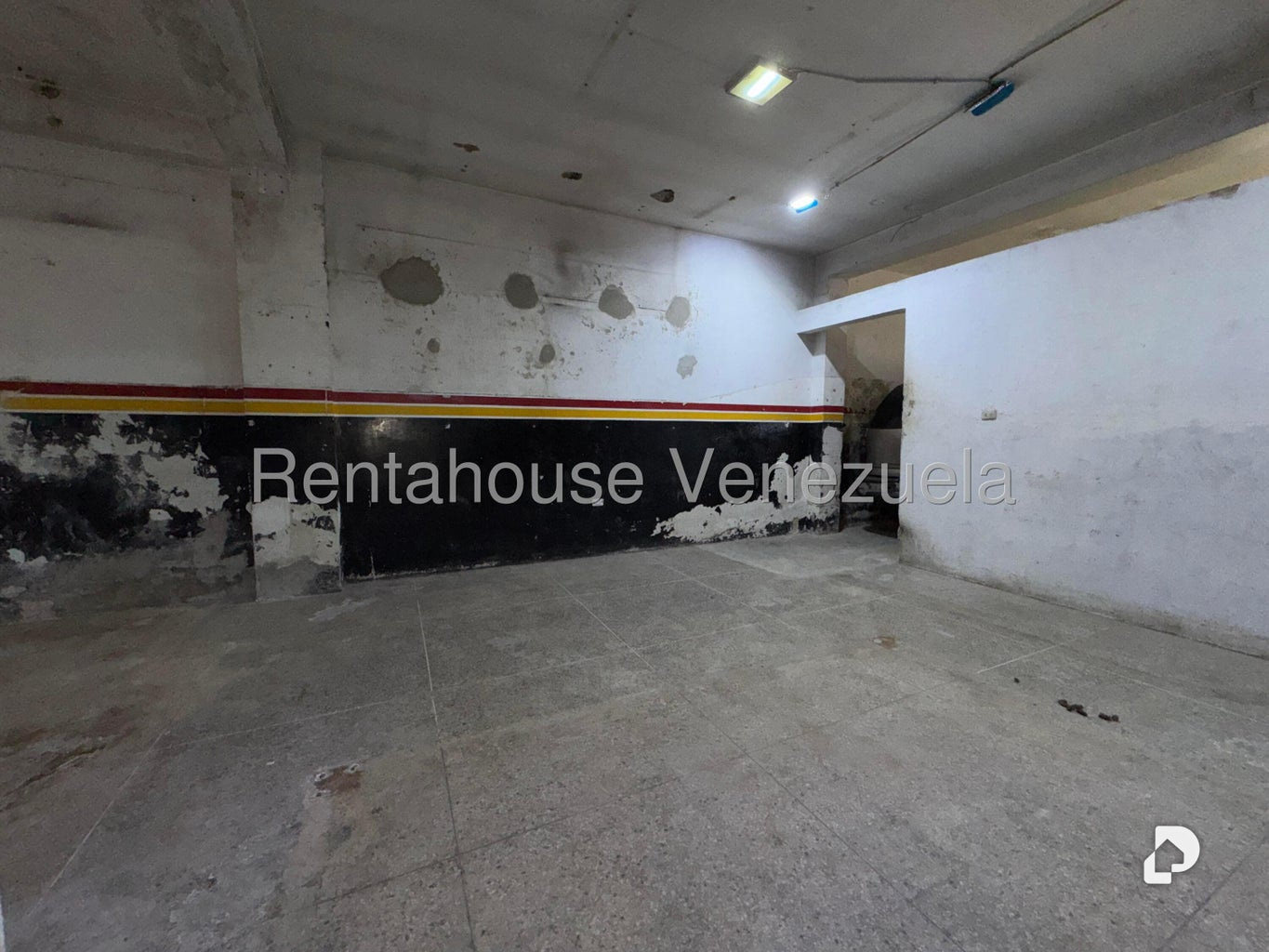 Local comercial en Catia, Caracas – 12