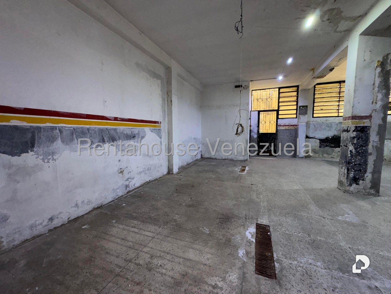 Local comercial en Catia, Caracas – 15