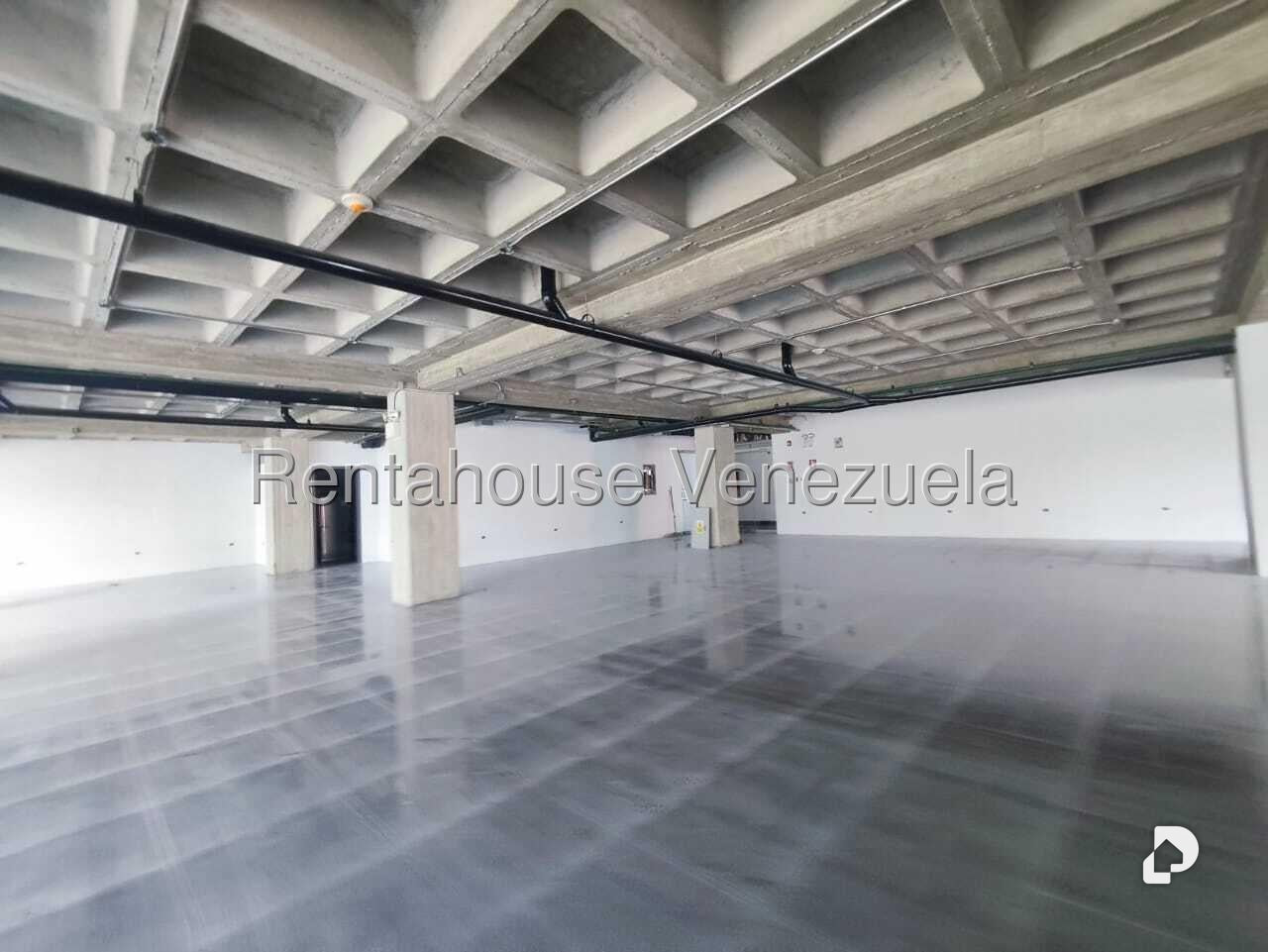 Oficina en La Urbina, Caracas – 4