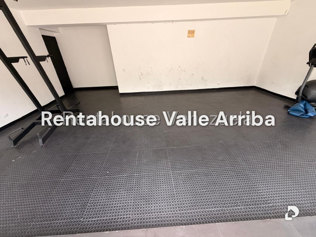 Apartamento en El Rosal, Caracas – 22