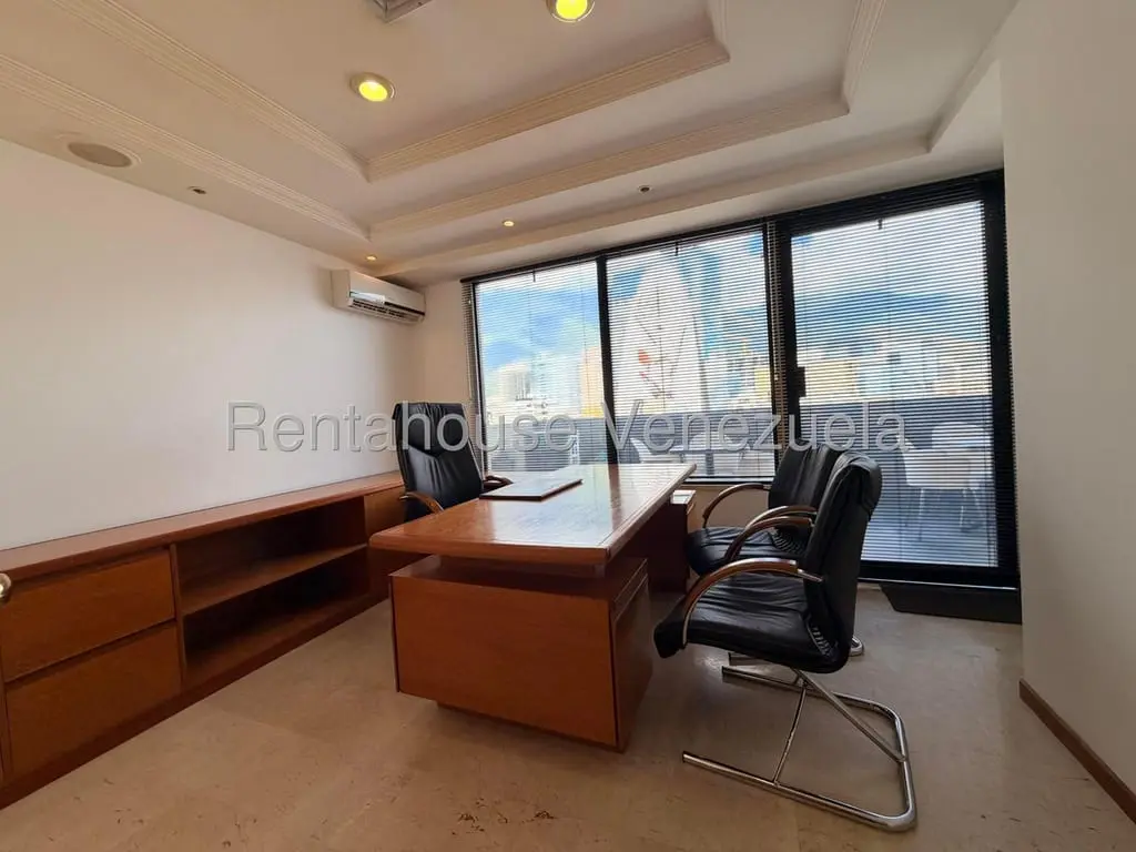 Commercial space in Chacao, Caracas - 1
