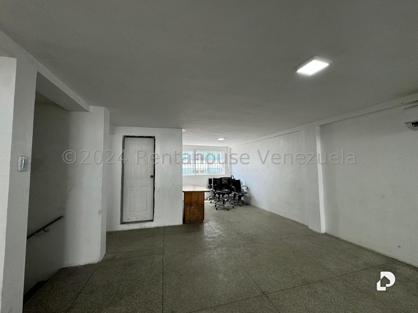 Warehouse in San Juan, Caracas – 5