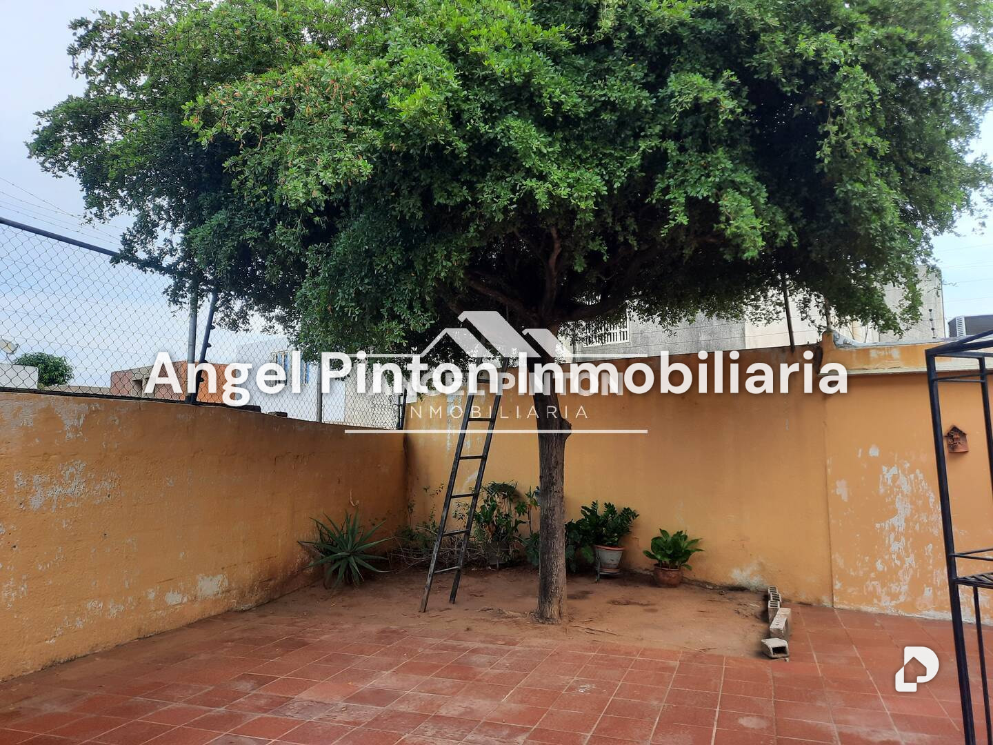 Casa en Richmond, Maracaibo – 25