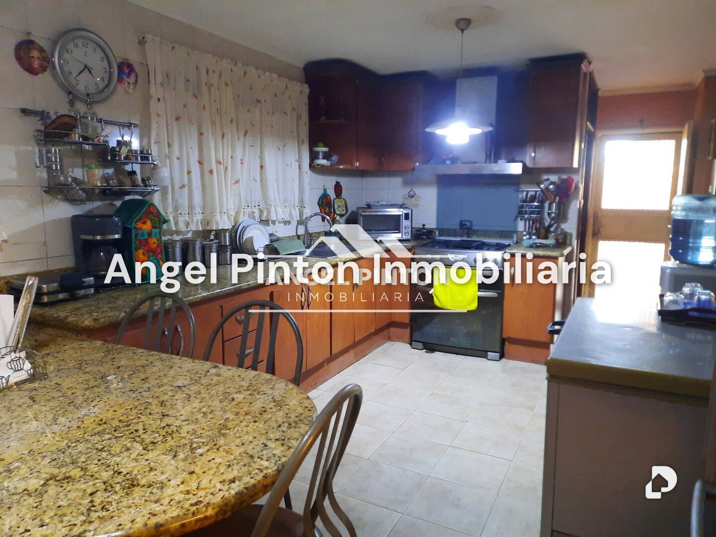 Casa en Richmond, Maracaibo – 3