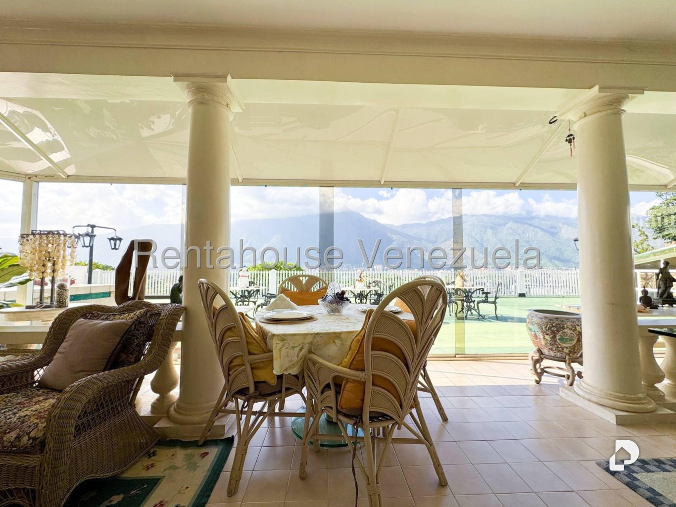 Casa en San Luis, Caracas – 23