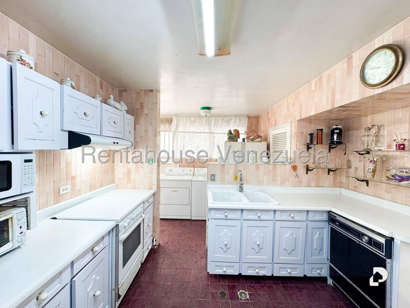 Casa en San Luis, Caracas – 28
