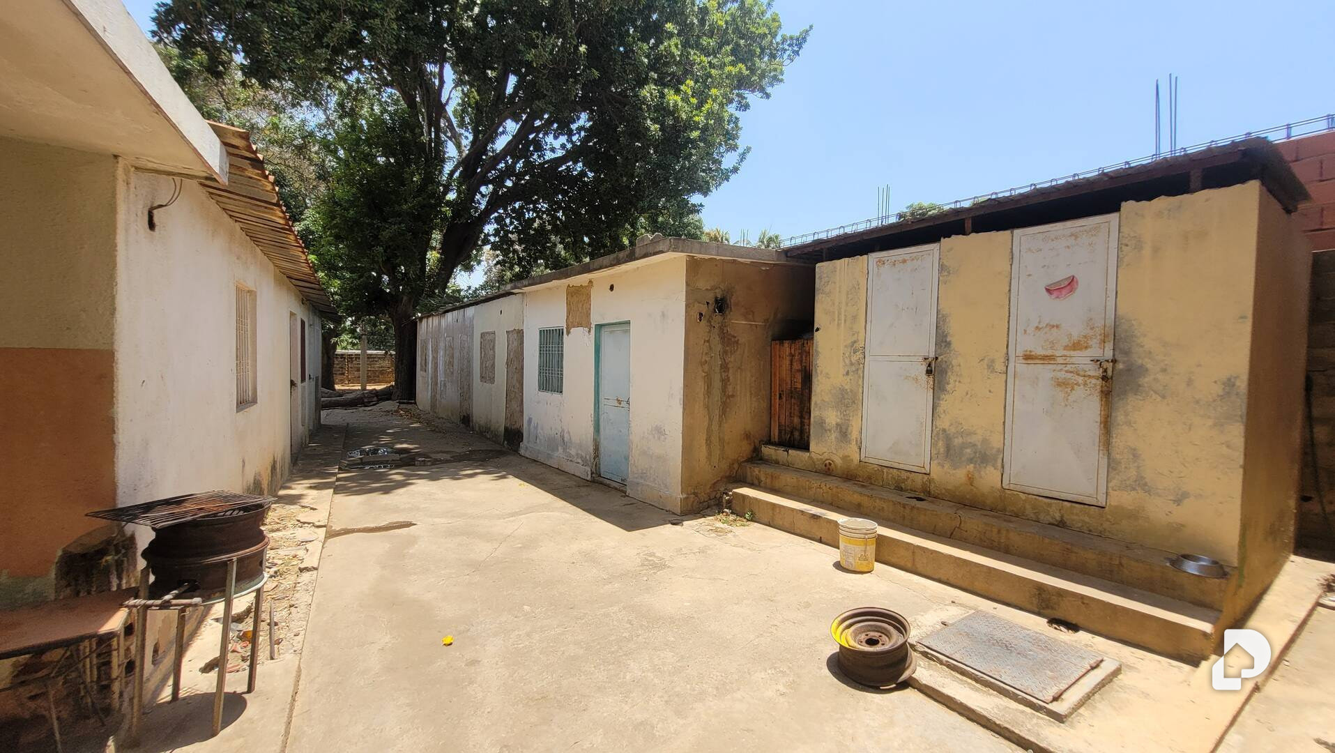 Commercial space in Barrio Carmelo Urdaneta, Maracaibo – 2