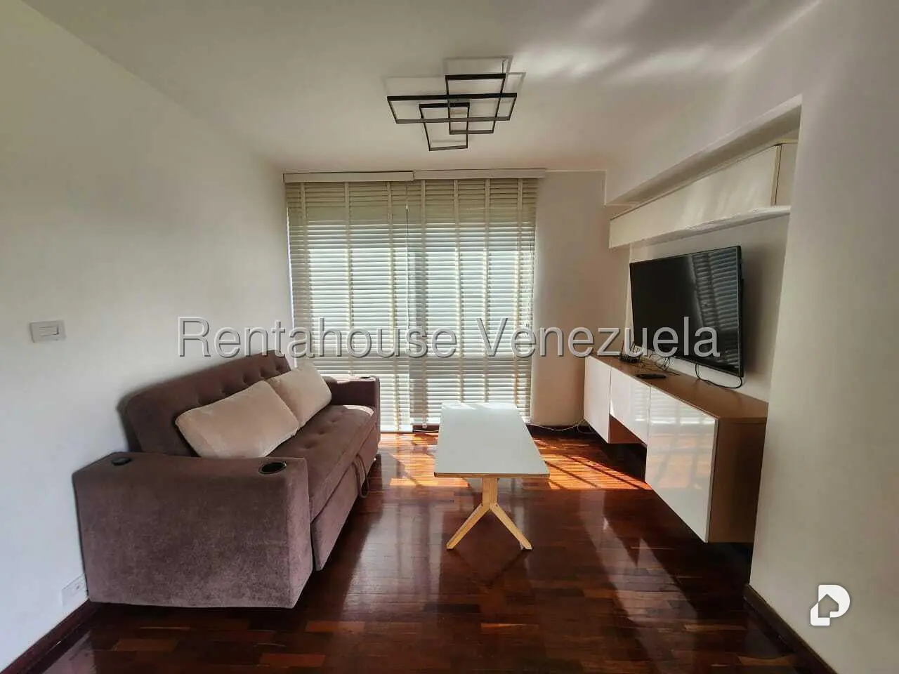 Apartamento en El Rosal, Caracas – 4