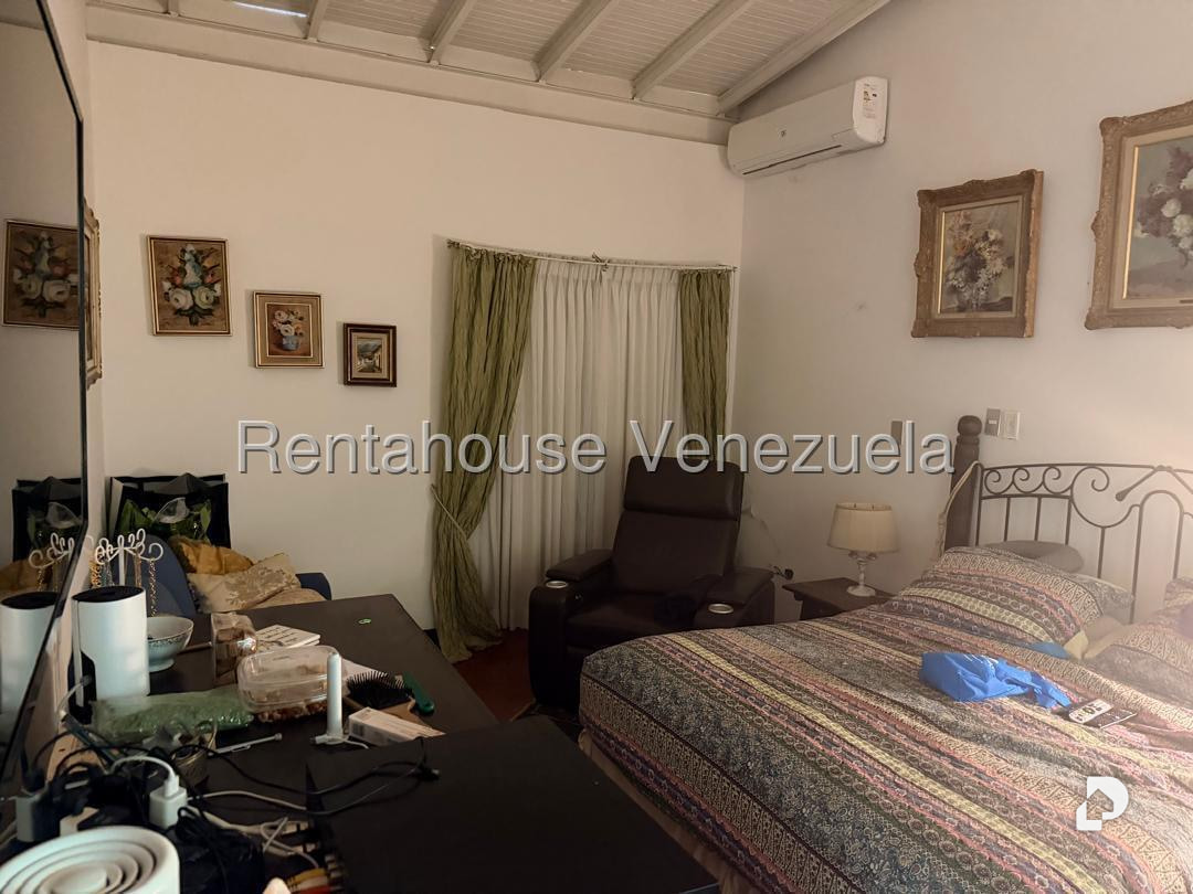 House in El Hatillo, Caracas – 21